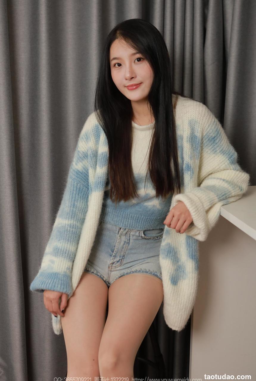 [IESS异思趣向] 2025.01.03 丝享家 1941 婉萍《蓝白毛衣（上）》[90P95MB]