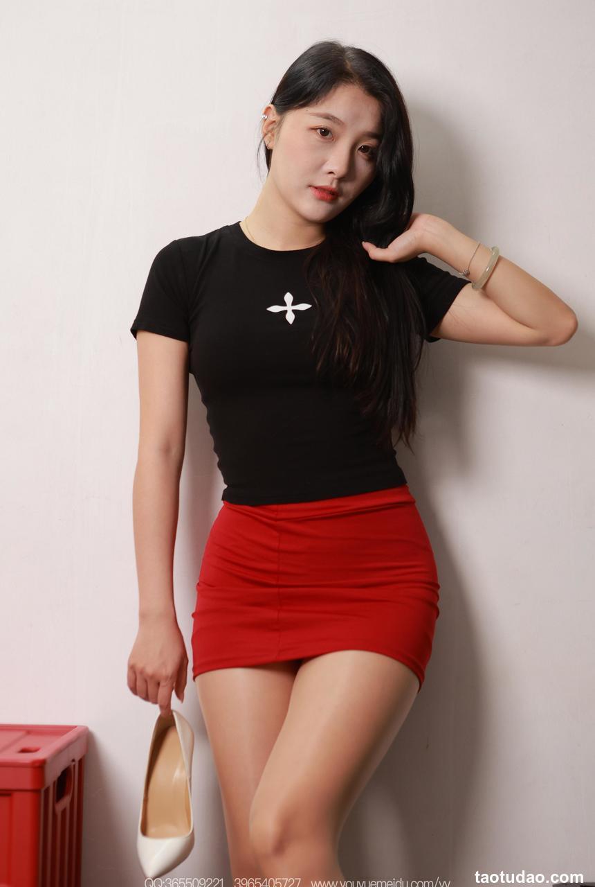 [IESS异思趣向] 2025.10.13 丝享家 2183 婉萍《红辣椒》[90P-81MB]