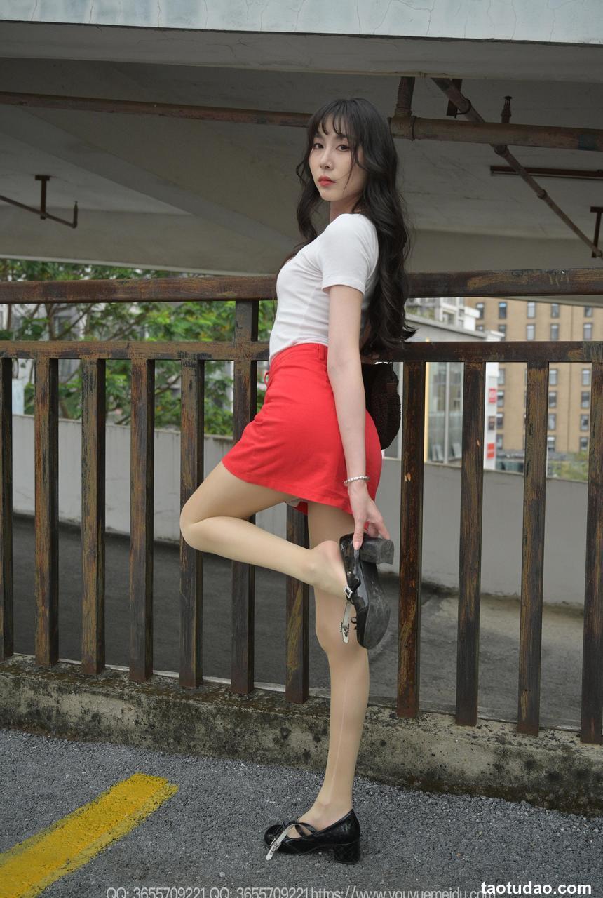 [IESS异思趣向] 2025.05.19 丝享家 2057 团团《红裙子（下）》[83P-140.6M]