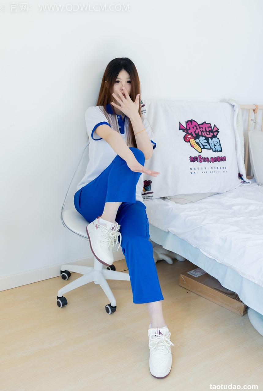 物恋传媒 NO.2301 曲奇-板鞋、白短棉袜、裸足、校服[150P-1V-3.4G]