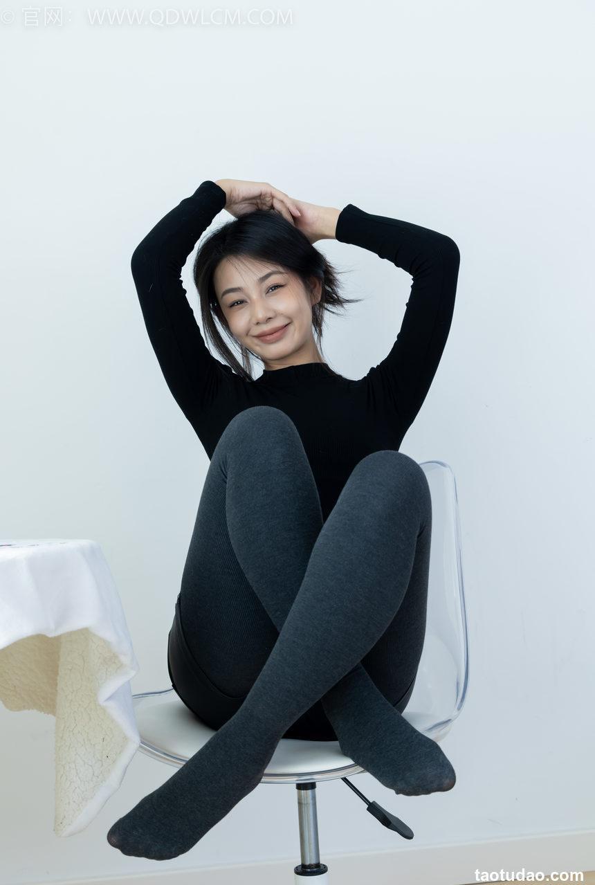 物恋传媒 NO.2313 岚岚-高跟鞋、厚灰丝[180P-1V-4.09G]