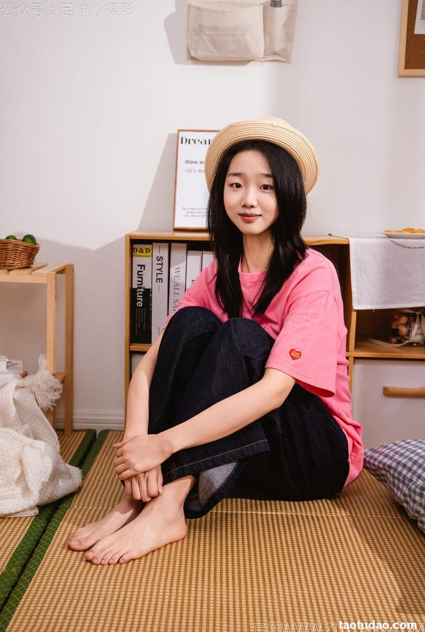 足愉心摄影 No.018 完整版 [110P+2V-16.3]