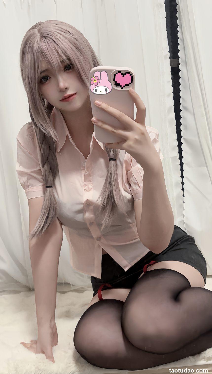 疯猫ss –  紫色麻花辫 [15P-21MB]