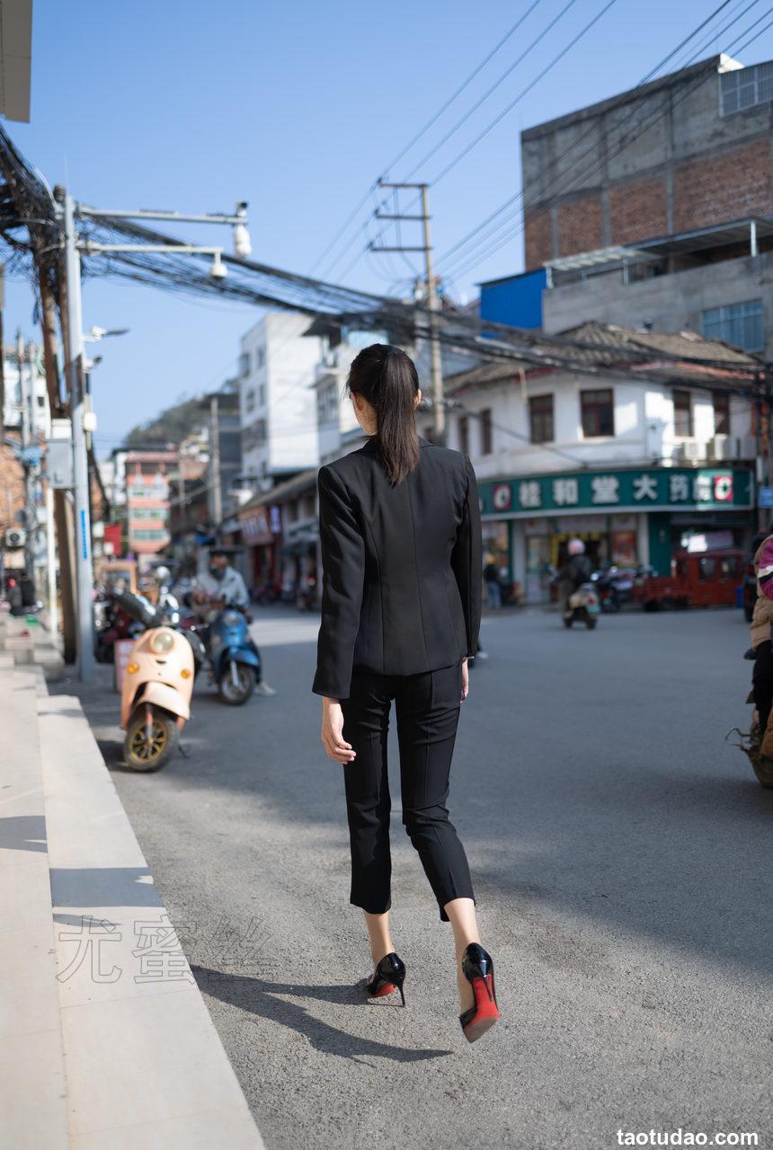 [尤蜜丝]穿搭写真 NO.137[100P／783MB]