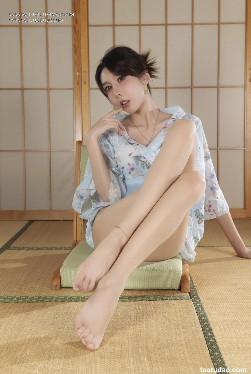 [Ligui丽柜] 2025.03.19 《蔬果间的自我挑逗》兔子 [56P-57MB]