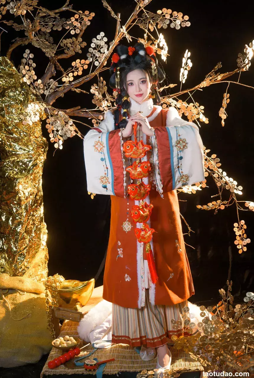 年年nnian –  25元旦[84P-829M]