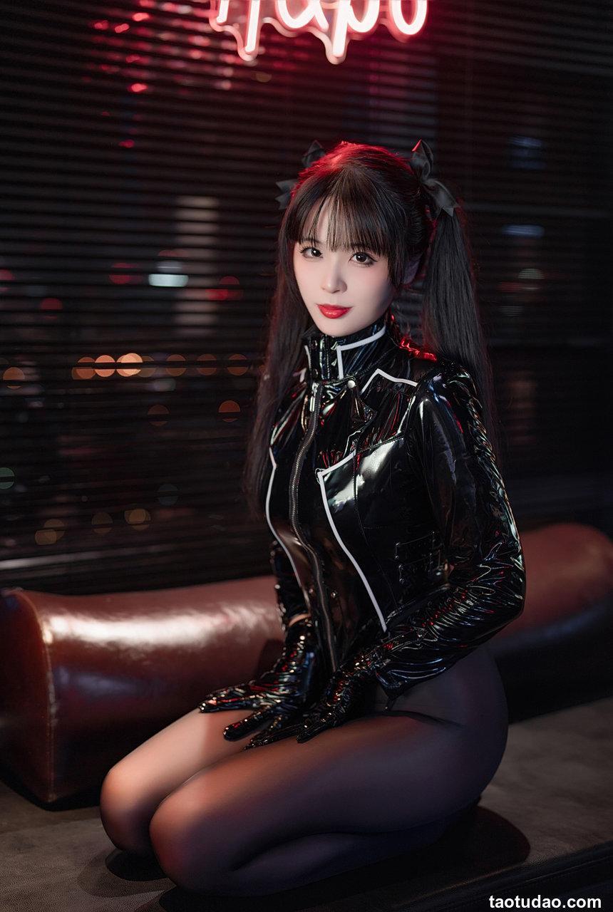 轩萧学姐-黑丝通讯官 [60P-286MB]