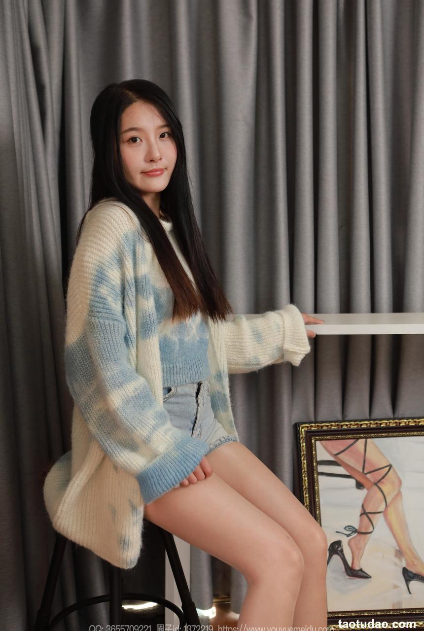 [IESS异思趣向] 2025.01.03 丝享家 1941 婉萍《蓝白毛衣（上）》[90P95MB]