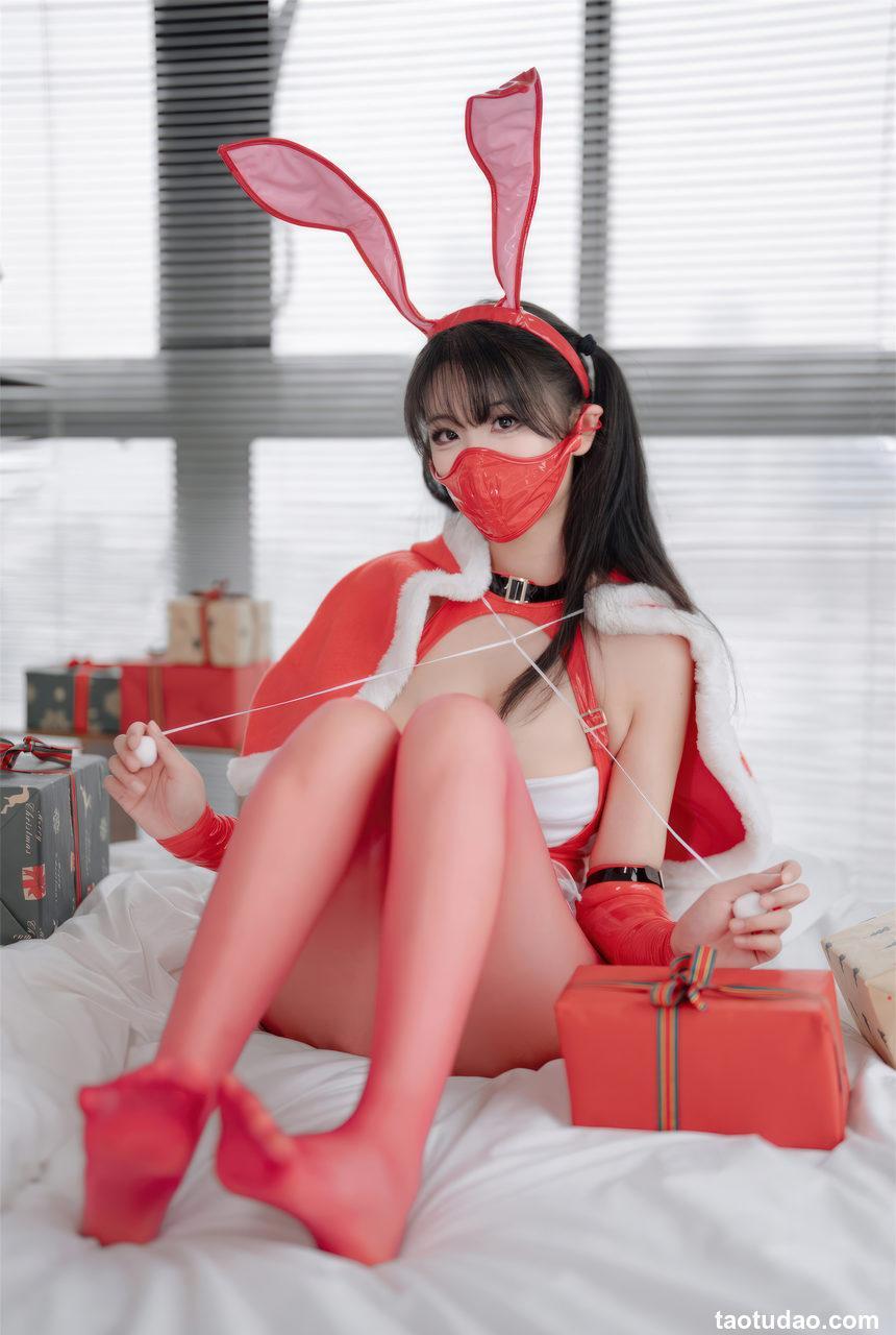 轩萧学姐 –  2024圣诞红丝兔女郎[45P-281.9M]