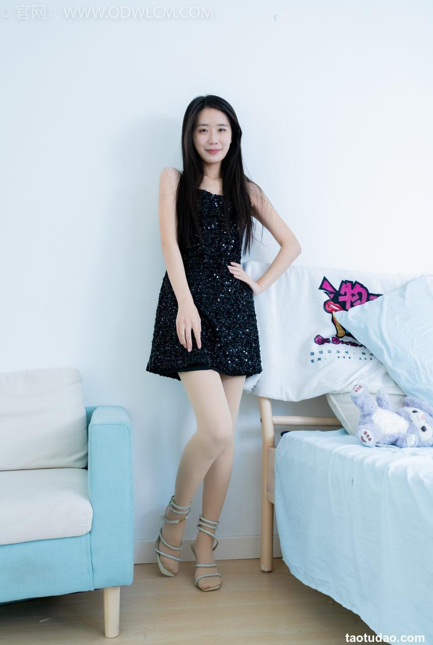 物恋传媒 NO.2288 菜菜-高跟凉鞋、平底鞋、厚肉丝、油亮薄肉丝（脚尖透明款）[200P-1V-6.63G]