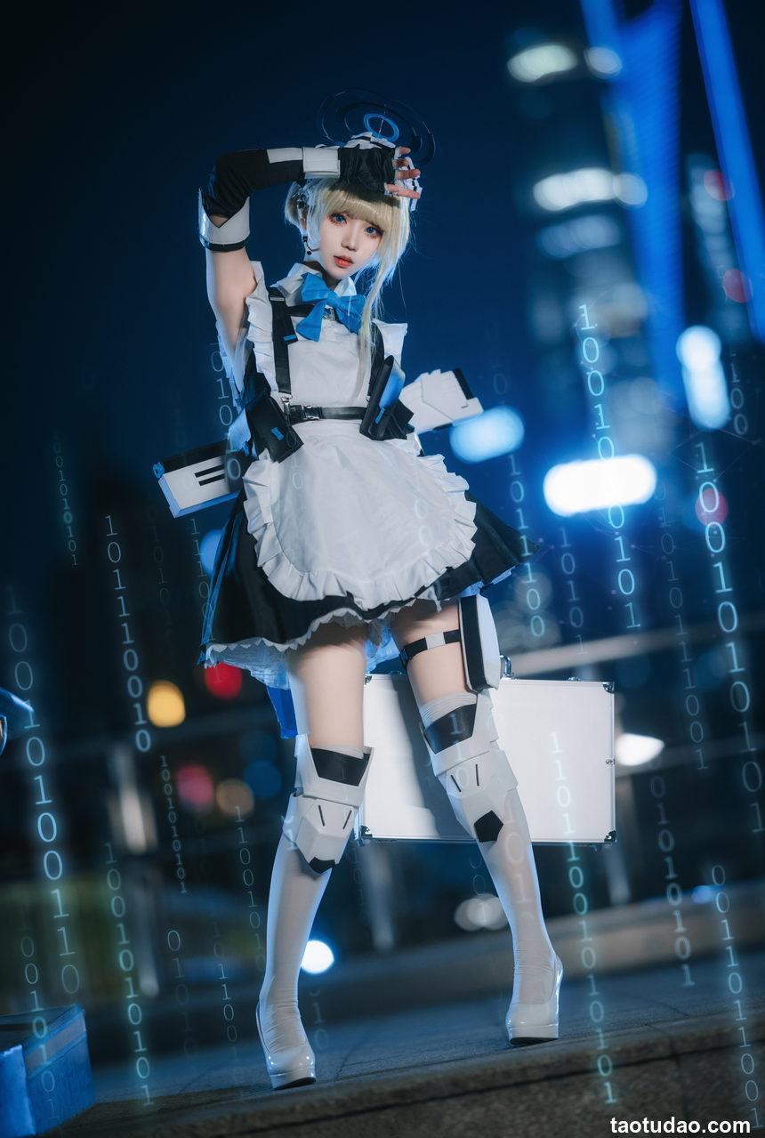 花柒Hana - 蔚蓝档案 飞鸟马时 [15P-300MB]