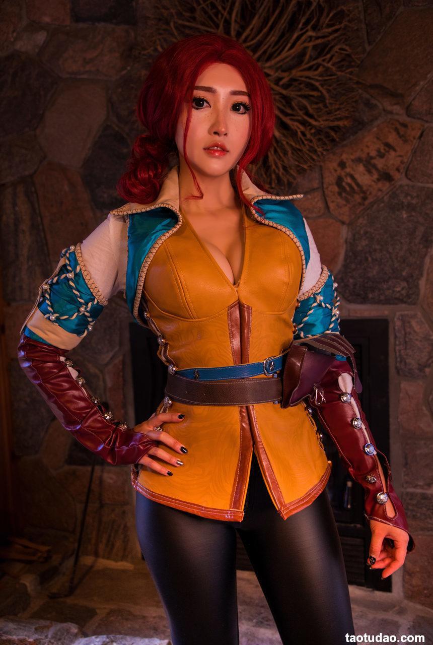 MissWarmJ –  Triss Merigold [46P+1V-1.10GB]