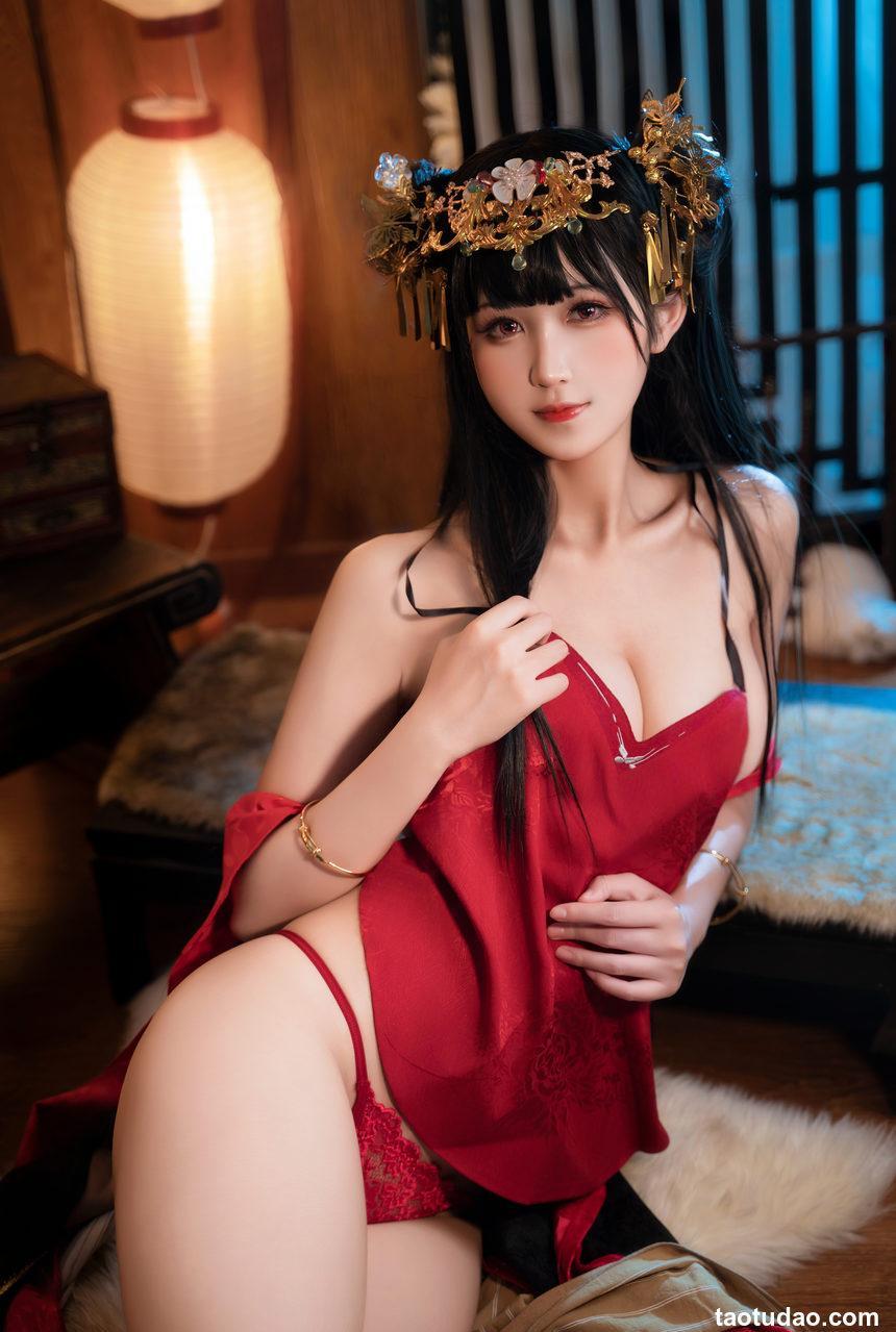 三度_69-2025新年自拍套装 [62P-729MB]