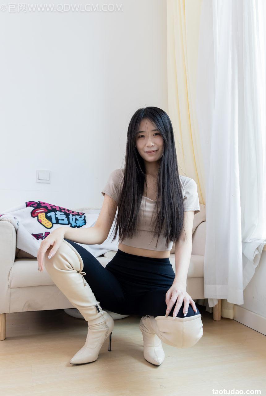 物恋传媒 NO.2305 菜菜-高跟长靴、短白棉袜、裸足[172P-1V-4.45G]