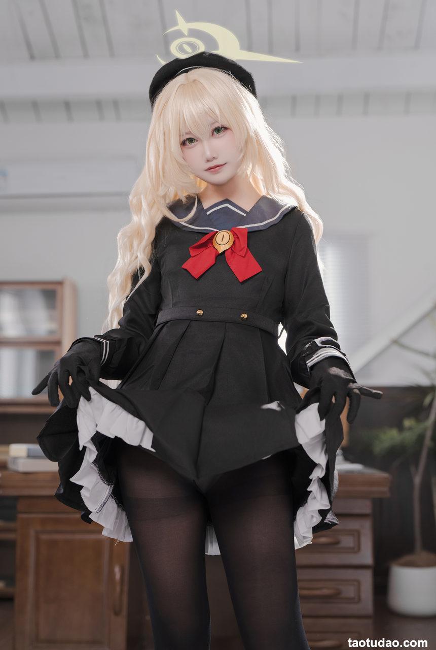 lunananya-蔚蓝档案-笑面教授[56P-162MB]