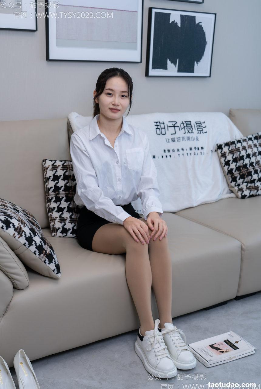 甜予摄影 NO.120 思思-板鞋、高跟鞋、厚肉丝[160P+2V／11.6GB]