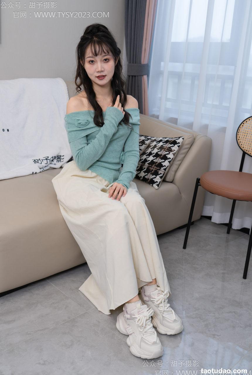 甜予摄影 NO.125 丹丹-运动鞋、白棉袜、裸足[139P+2V／10.1GB]