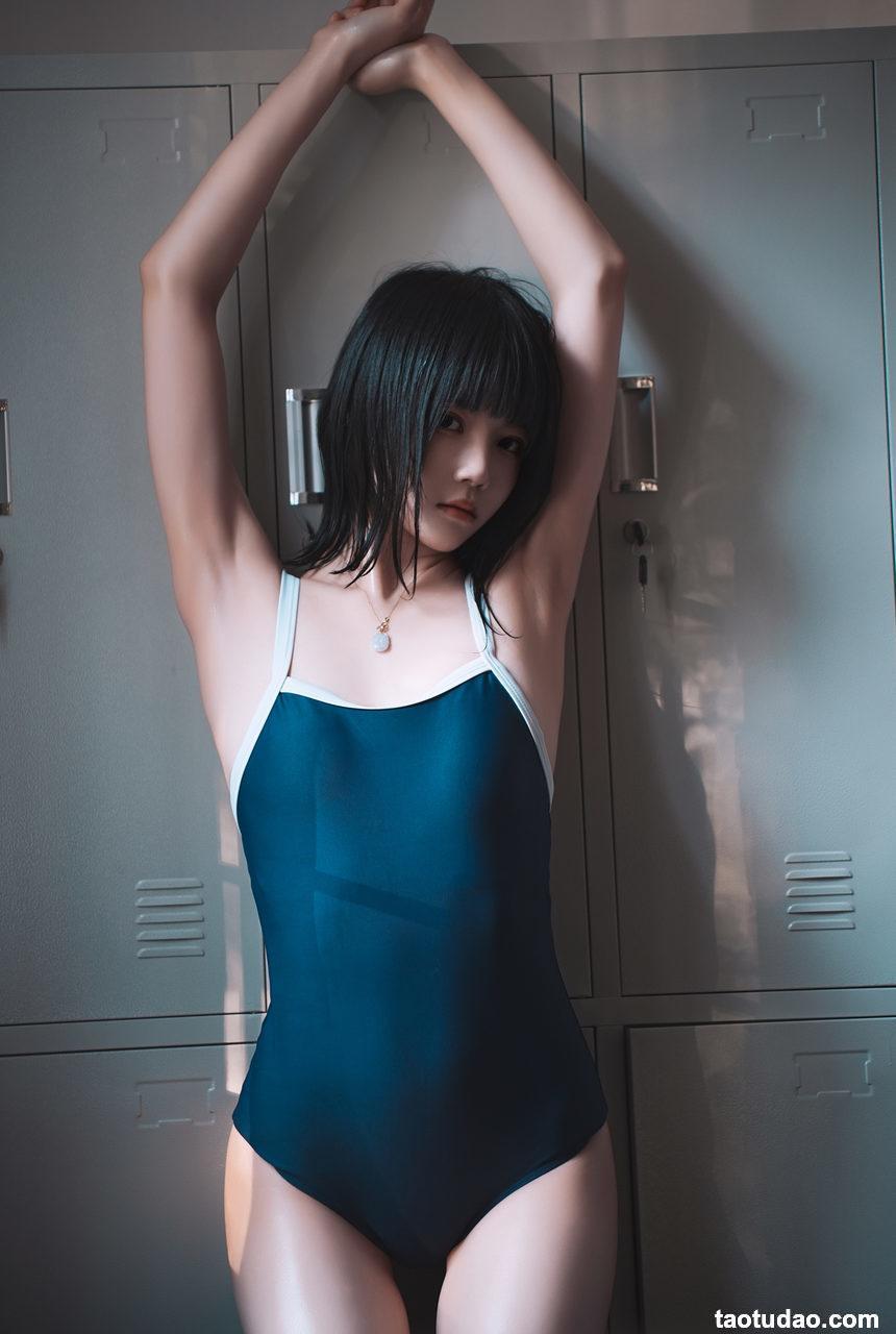 桜桃喵-教室死库水 [48P-434.2M]