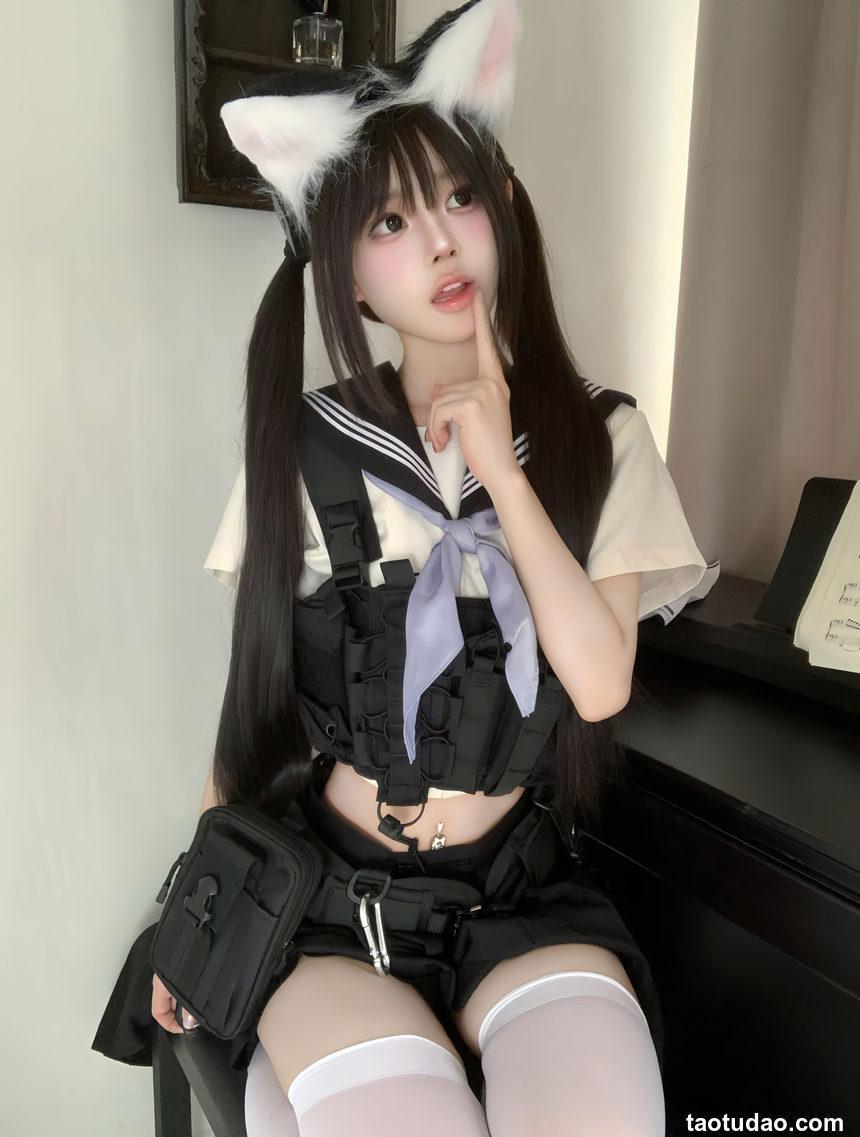 rua阮阮  战术自搭 [18P-233M]