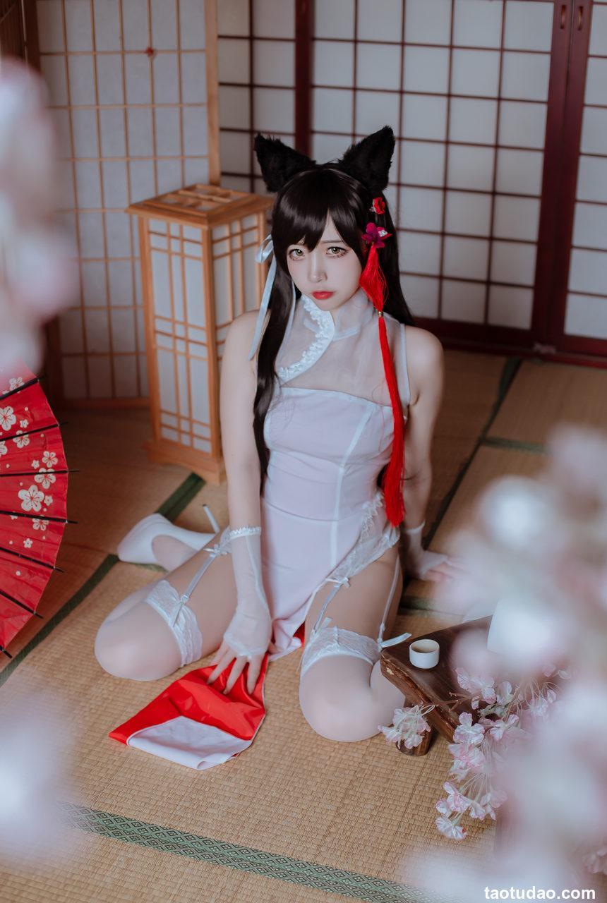 二佐Nisa –  犬之眷 碧蓝航线 爱宕 旗袍 [18P-204MB]