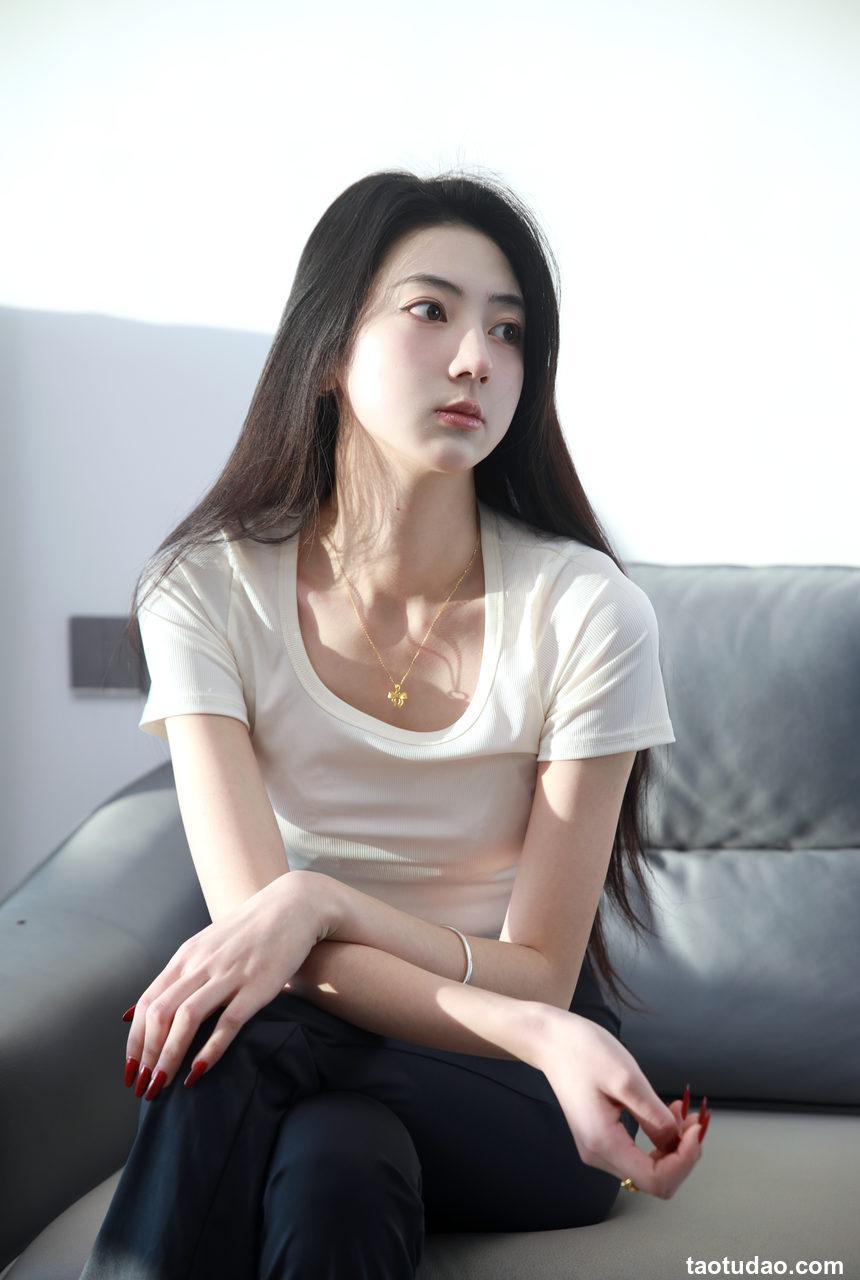 绮梦摄影：第172期 小宇 （无印珍藏版）【图包+视频】[542P+2V-14.7G]