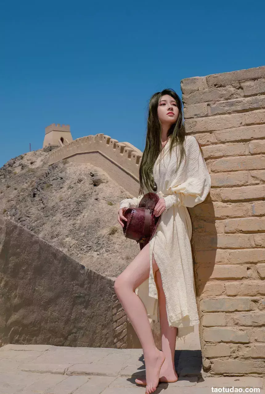 年年nnian –  城[46P-407.2M]