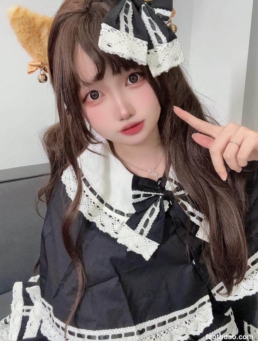 洛桑w伊梓-25年5月会员专属-猫猫+衬衫[45P-238MB]