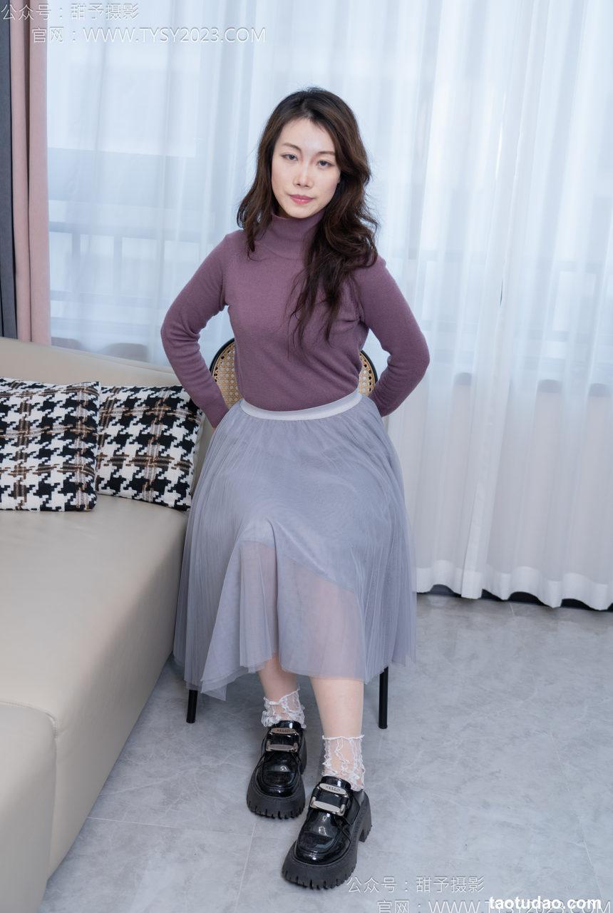 甜予摄影 NO.159 杨梅-皮鞋、蕾丝袜、薄肉丝[120P+2V／9.68GB]