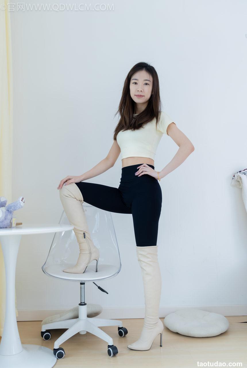 物恋传媒 No.2339 婷婷-长靴、白棉袜、裸足 [175P1V-4.28GB]